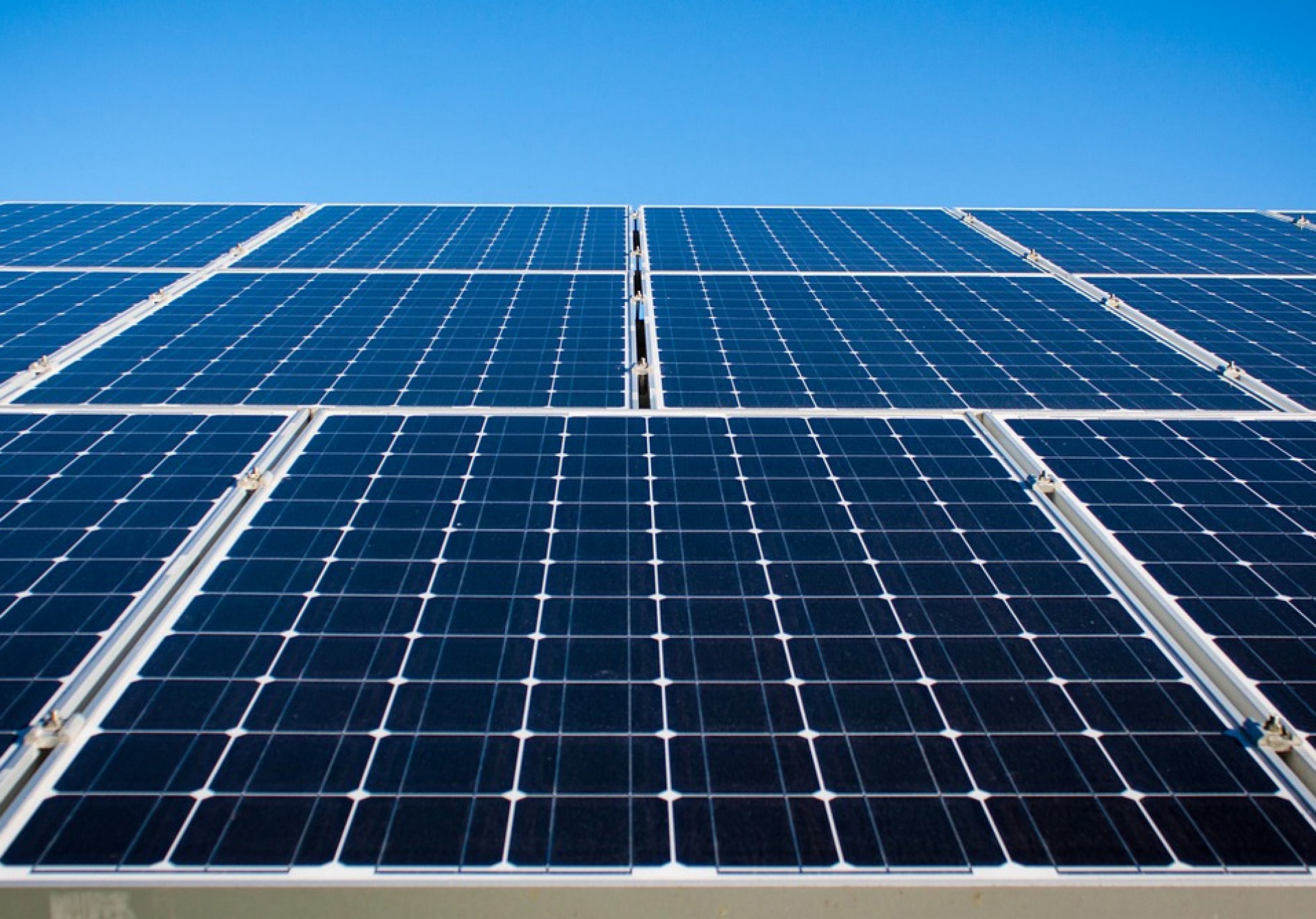 新加坡聯(lián)合早報社論--太陽能源突破性的發(fā)展